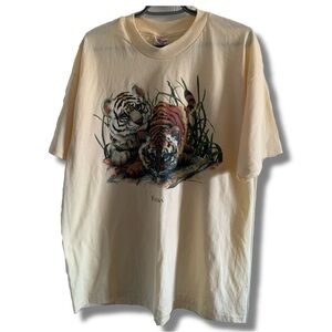 LIKE NEW VTG Animal Print Florida Butter Yellow T-Shirt on Hanes Made in USA XL